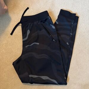 Under Armour Camo Sweatpants Girls XL